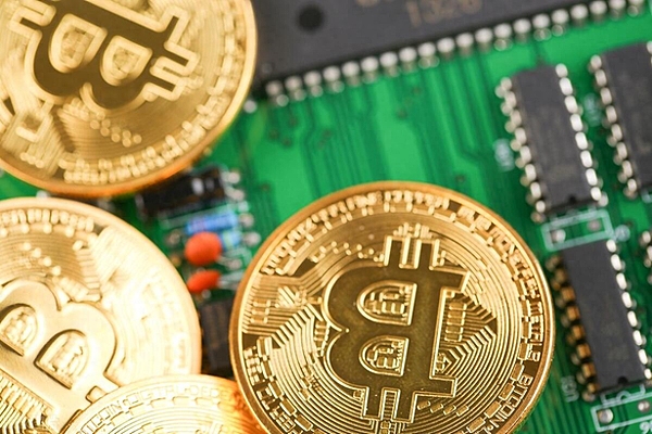 加密行业风云变幻：从监管风暴到市场变革